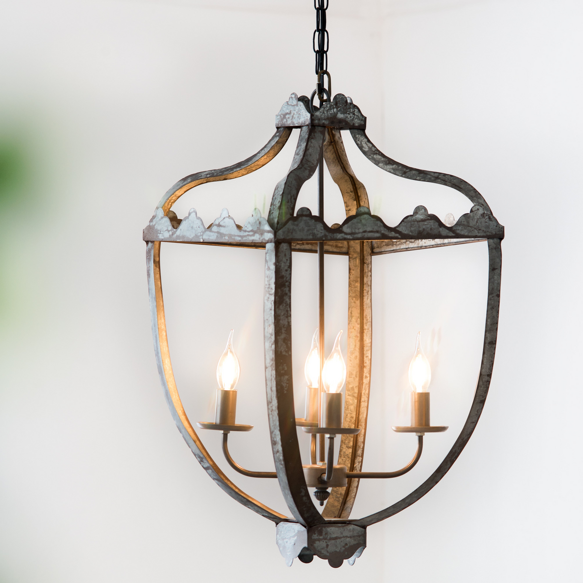 Nia 4-Light Metal Chandelier